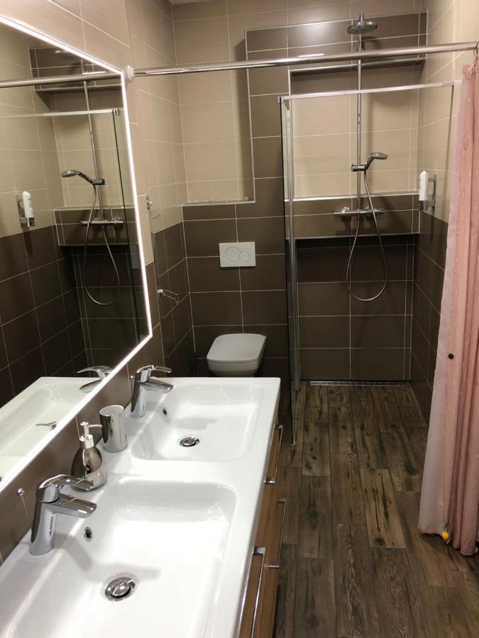 Kancler Apartman *